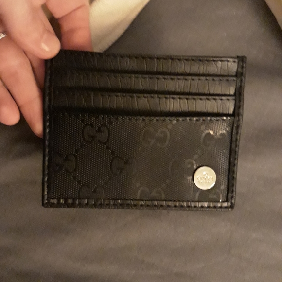GUCCI card holder - Picture 1 of 4